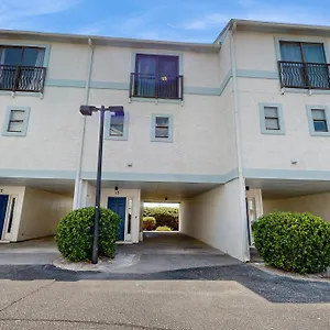 Costa Vista Townhomes United States